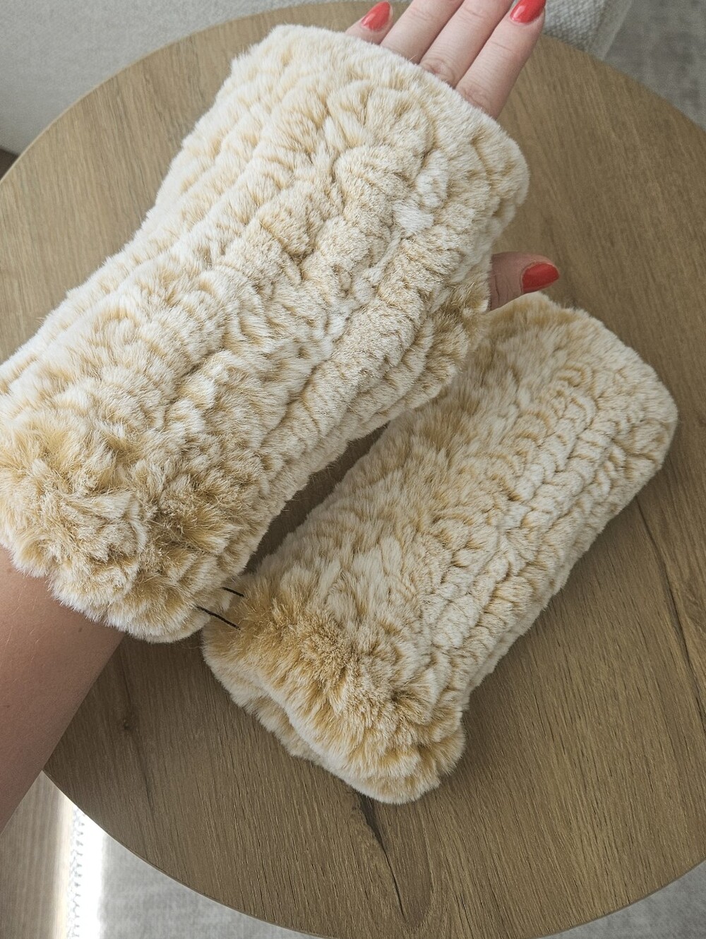 Caramel Thick Real Fur Warm Winter Fingerless Gloves, Super Soft Fur Mittens
